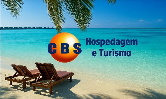 CBS Hospedagem e Turismo com logo na praia